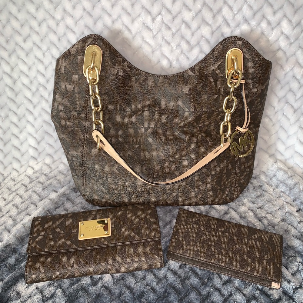Micheal Kors set